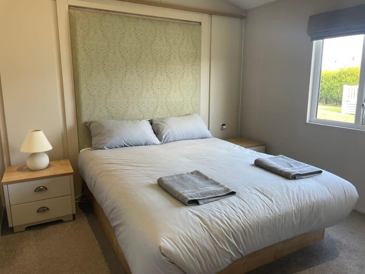 42 Woodland Walk Pevensey Bay Holiday Park Sleeps 6 Buitenkant foto