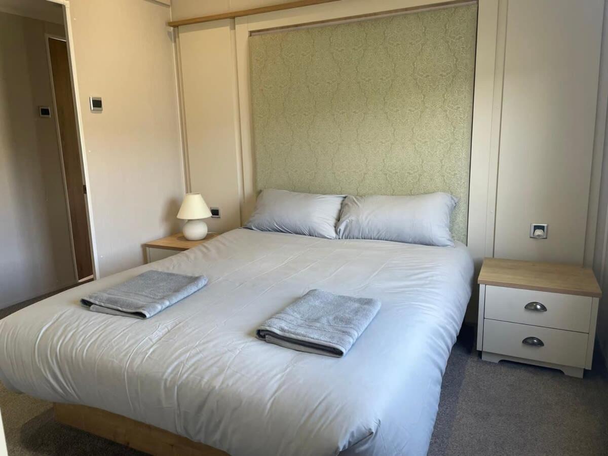 42 Woodland Walk Pevensey Bay Holiday Park Sleeps 6 Buitenkant foto