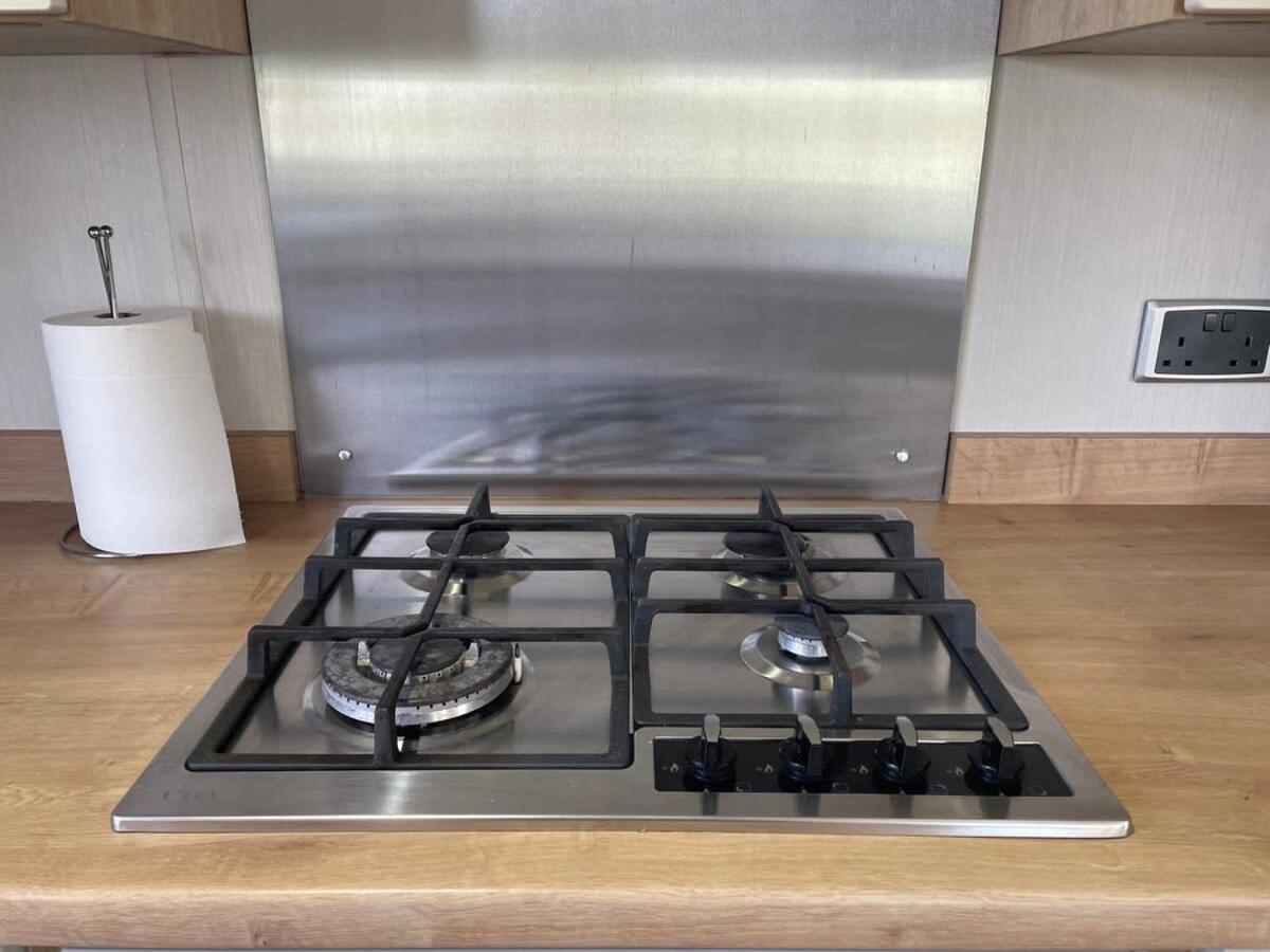 42 Woodland Walk Pevensey Bay Holiday Park Sleeps 6 Buitenkant foto